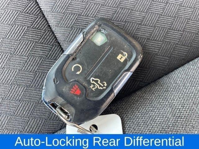 Chevrolet Silverado 1500 LT Trail Boss Crew Cab 4WD 2021