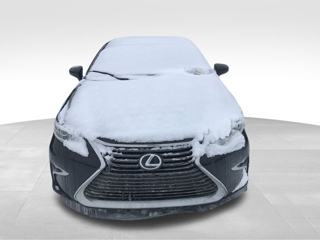 Lexus ES 350 Sedan 2016