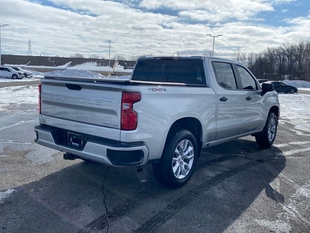 Chevrolet Silverado 1500 Custom Crew Cab Long Box 4WD 2020