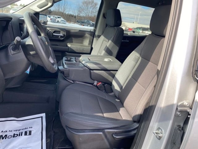 Chevrolet Silverado 1500 Custom Crew Cab Long Box 4WD 2020