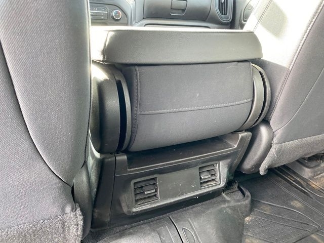 Chevrolet Silverado 1500 Custom Crew Cab Long Box 4WD 2020