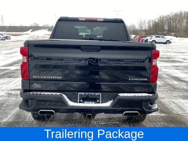 Chevrolet Silverado 1500 Trail Boss Custom Crew Cab 4WD 2022