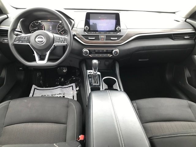 Nissan Altima 2.5 SV 2023