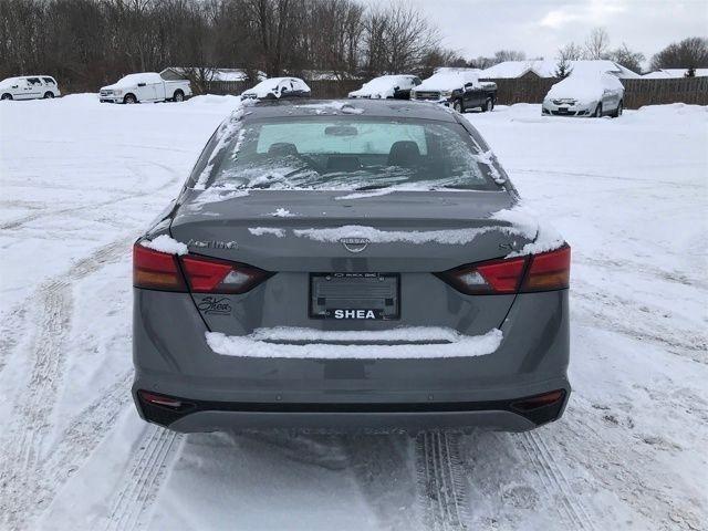 Nissan Altima 2.5 SV 2023