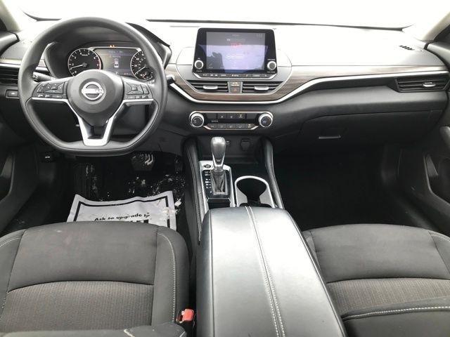 Nissan Altima 2.5 SV 2023