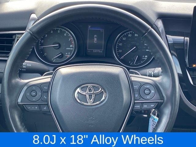 Toyota Camry SE 2023