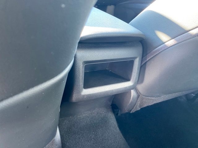 Toyota Camry SE 2023