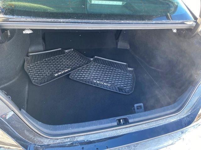 Toyota Camry SE 2023