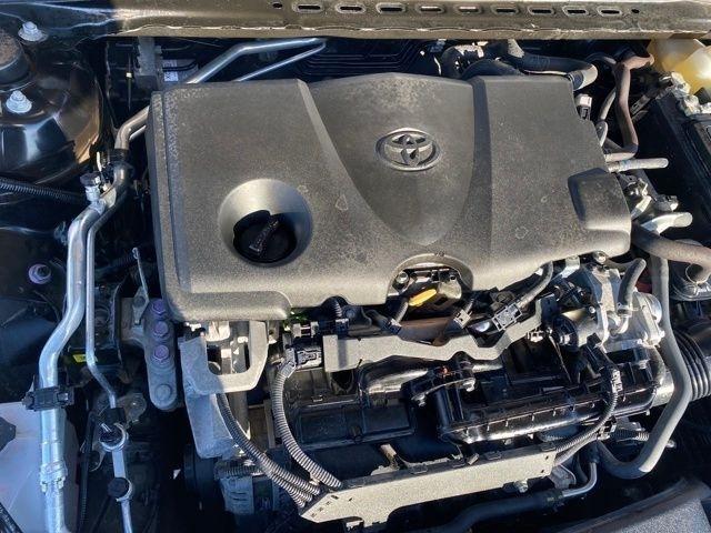 Toyota Camry SE 2023