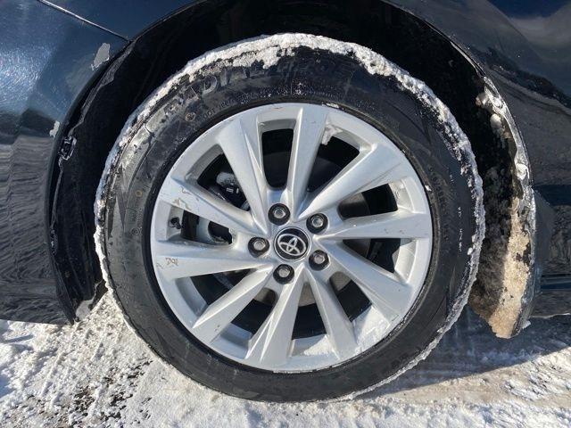 Toyota Camry SE 2023