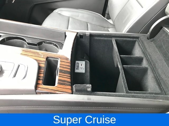 Cadillac Escalade Premium Luxury AWD 2023