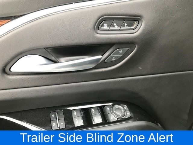 Cadillac Escalade Premium Luxury AWD 2023