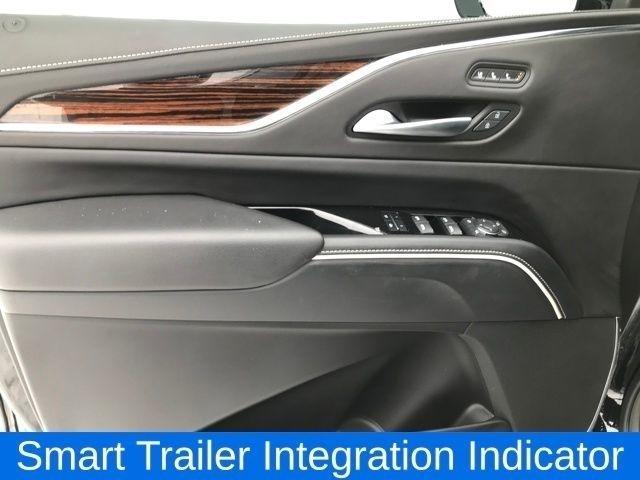 Cadillac Escalade Premium Luxury AWD 2023