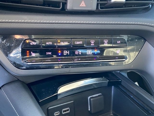 Buick Envision Essense AWD 2023