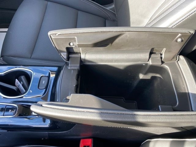 Buick Envision Essense AWD 2023