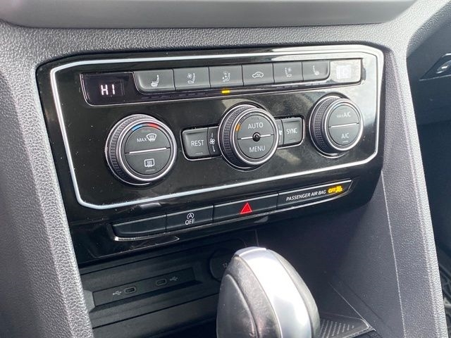 Volkswagen Atlas V6 SEL Premium R-Line 4MOTION 2023