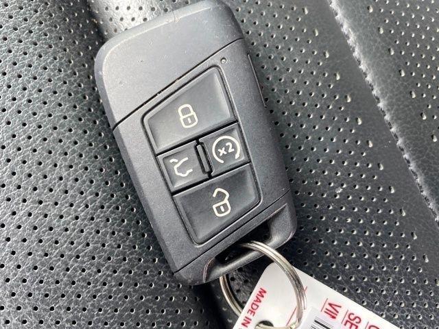 Volkswagen Atlas V6 SEL Premium R-Line 4MOTION 2023