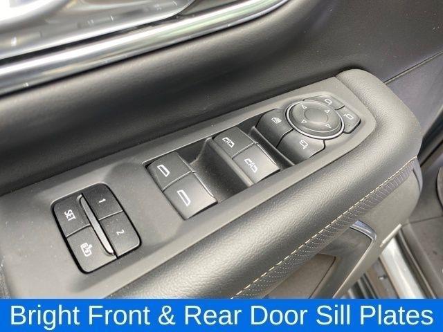 Chevrolet Suburban Premier 4WD 2023