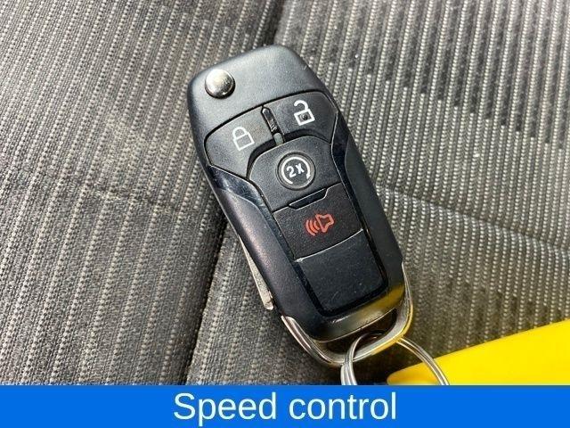 Ford F-150 Lariat SuperCab 6.5-ft. Bed 4WD 2015