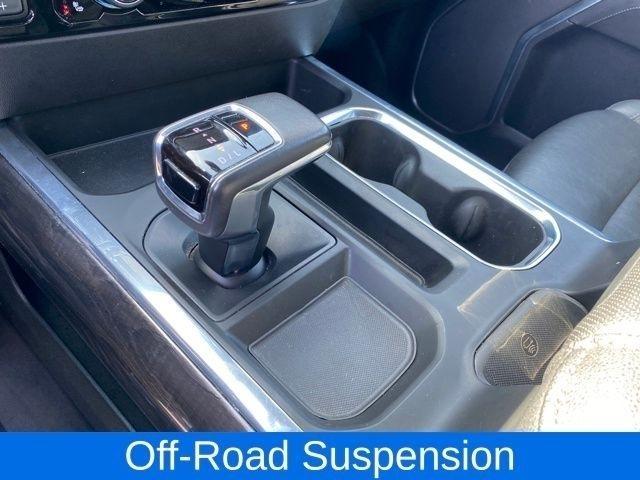 Chevrolet Silverado 1500 LTZ Crew Cab 4WD 2022