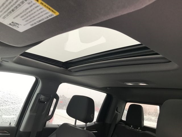 Chevrolet Silverado 1500 RST Crew Cab 4WD 2024