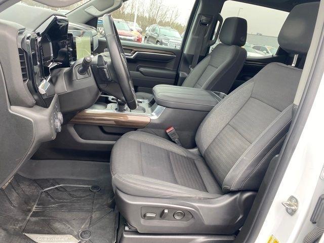 Chevrolet Silverado 1500 RST Crew Cab 4WD 2024