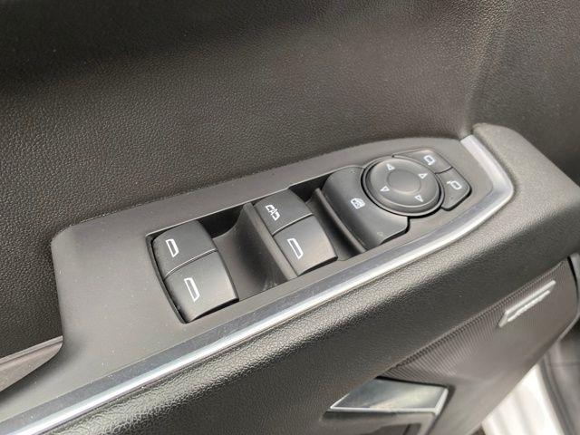 Chevrolet Silverado 1500 RST Crew Cab 4WD 2024