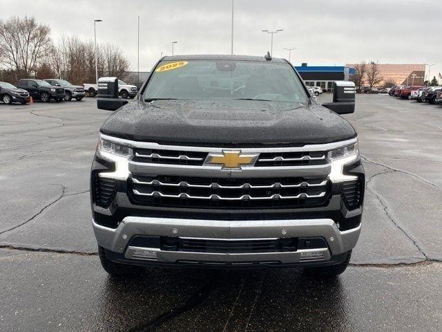 Chevrolet Silverado 1500 LTZ Crew Cab 4WD 2025