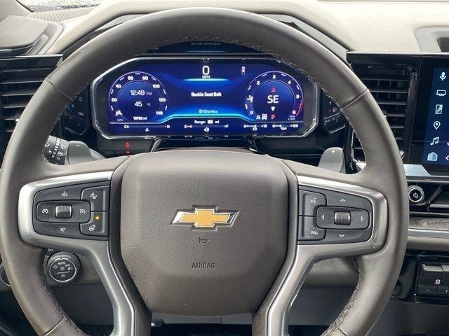 Chevrolet Silverado 1500 LTZ Crew Cab 4WD 2025