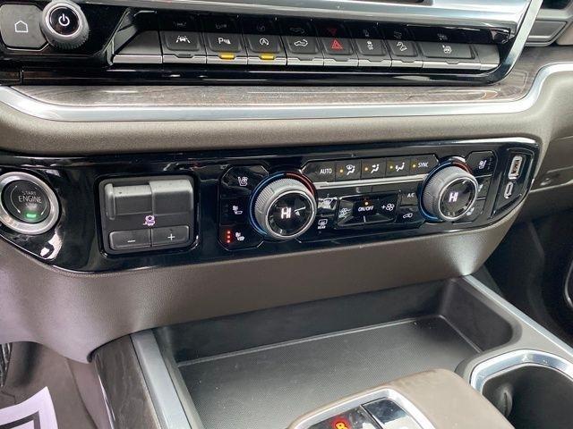 Chevrolet Silverado 1500 LTZ Crew Cab 4WD 2025