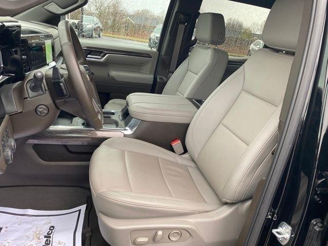 Chevrolet Silverado 1500 LTZ Crew Cab 4WD 2025