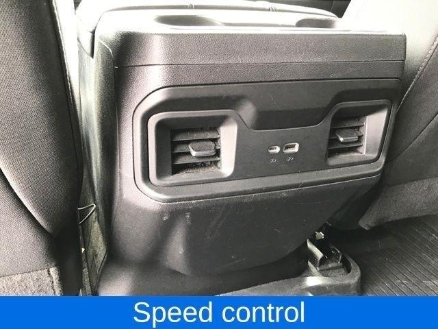 Chevrolet Silverado 1500 Trail Boss LT Crew Cab 4WD 2022