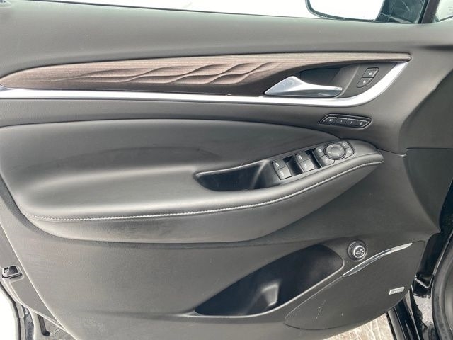 Buick Enclave Avenir AWD 2024