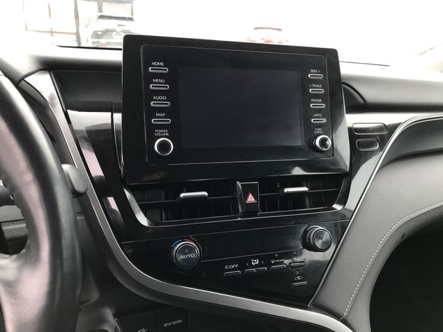 Toyota Camry SE 2023