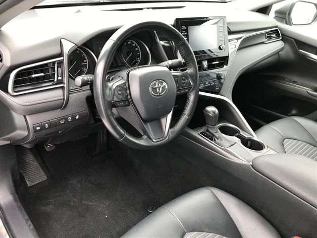 Toyota Camry SE 2023