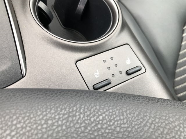 Toyota Camry SE 2023