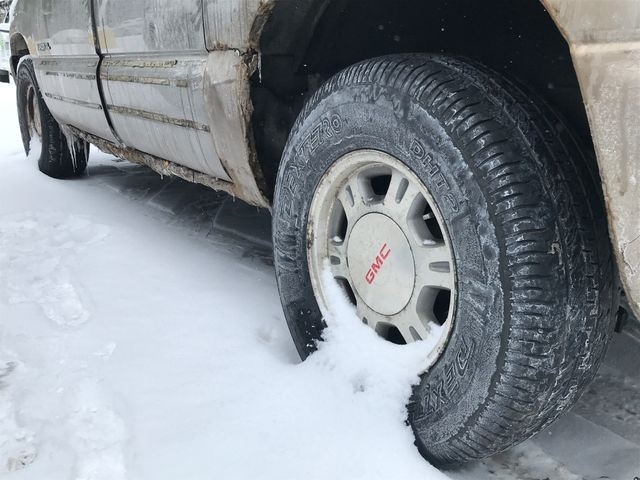 GMC Yukon XL 1500 4WD 2001