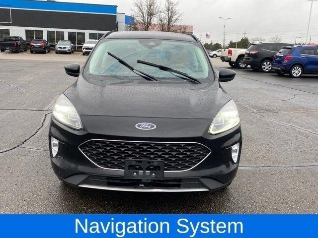 Ford Escape Titanium 4WD 2022