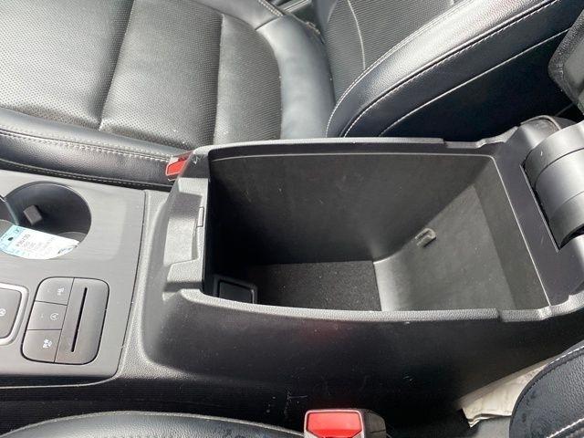 Ford Escape Titanium 4WD 2022