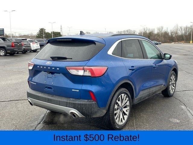 Ford Escape Titanium 4WD 2022