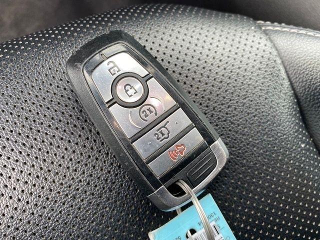 Ford Escape Titanium 4WD 2022