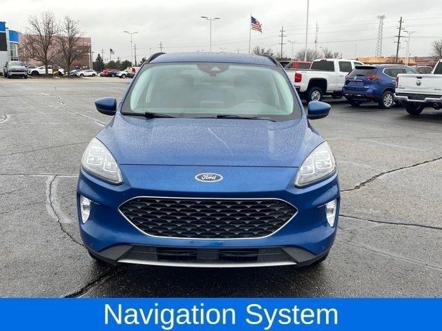 Ford Escape Titanium 4WD 2022