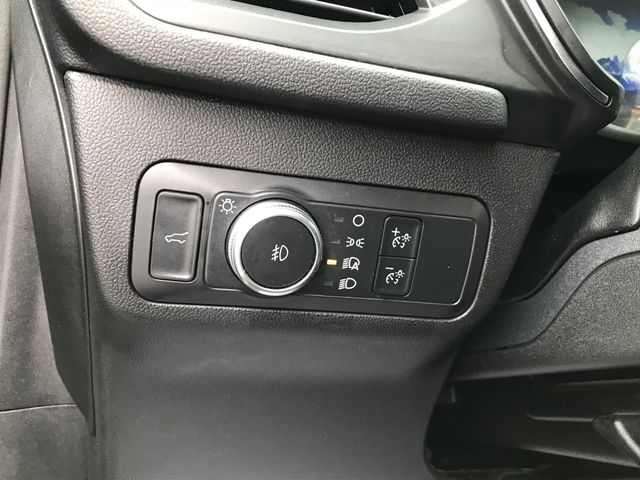 Ford Escape Titanium 4WD 2022