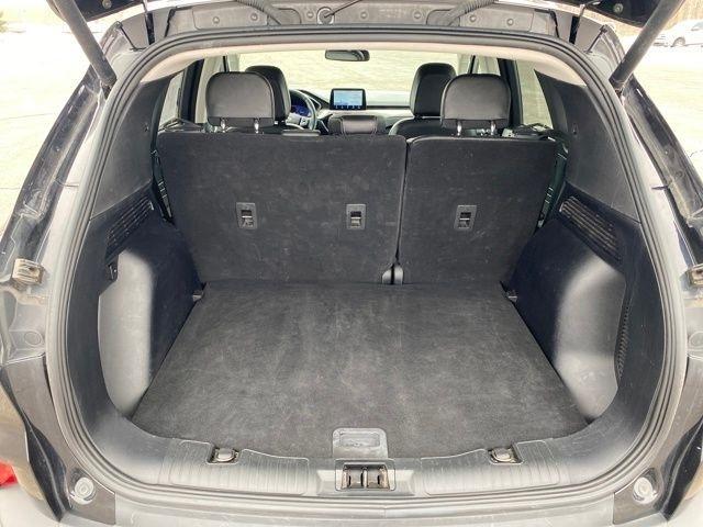 Ford Escape Titanium 4WD 2022