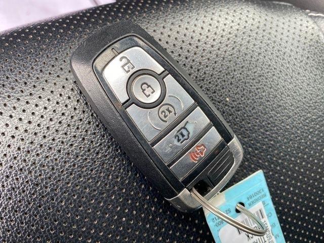 Ford Escape Titanium 4WD 2022