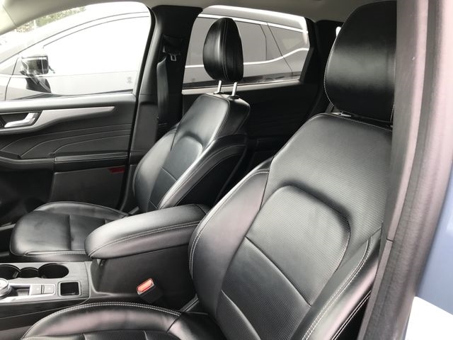 Ford Escape Platinum AWD 2023