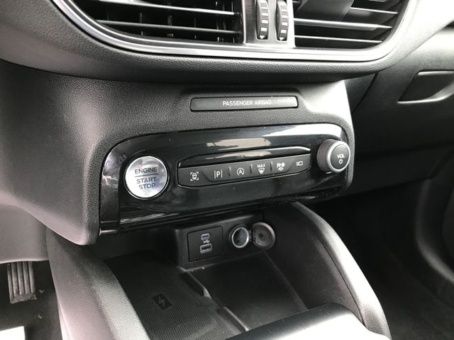 Ford Escape Platinum AWD 2023