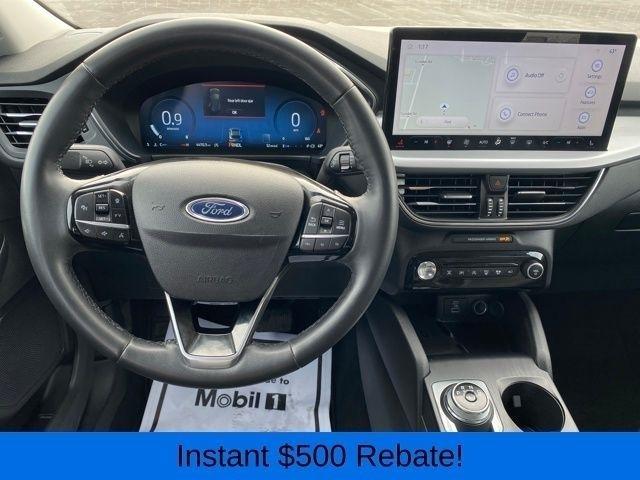 Ford Escape Platinum AWD 2023