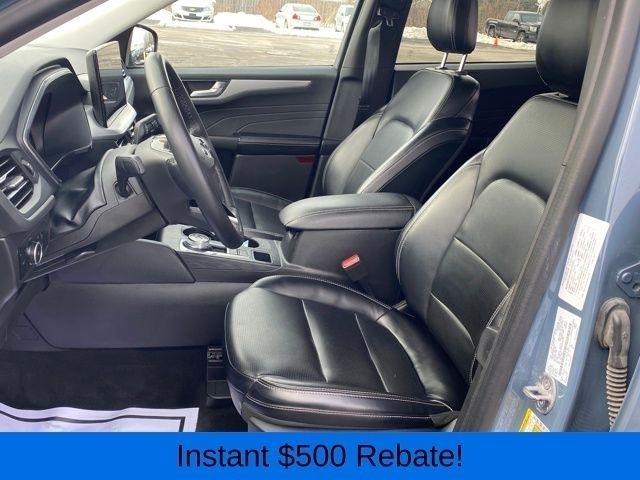 Ford Escape Platinum AWD 2023