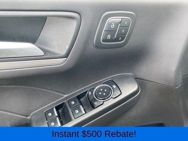 Ford Escape Platinum AWD 2023